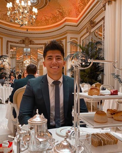 沙灘上閃耀金光用瑜珈展示肌肉的墨西哥帥哥哥：Franko Briseño - 51虹马