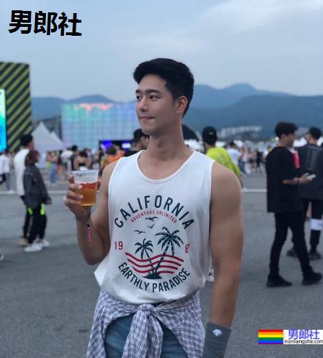 跟奶油一样甜甜甜到你心头的韩国小帅帅：이종찬 Lee JongChan-51虹马