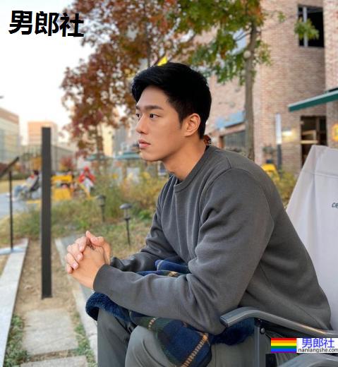 跟奶油一样甜甜甜到你心头的韩国小帅帅：이종찬 Lee JongChan - 51虹马