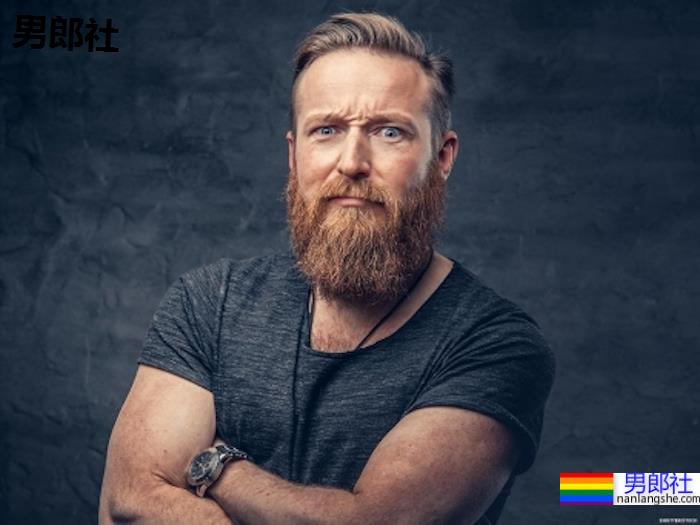 闭俗男同志的求生指南！10点必学的内向者约会秘诀 - 51虹马