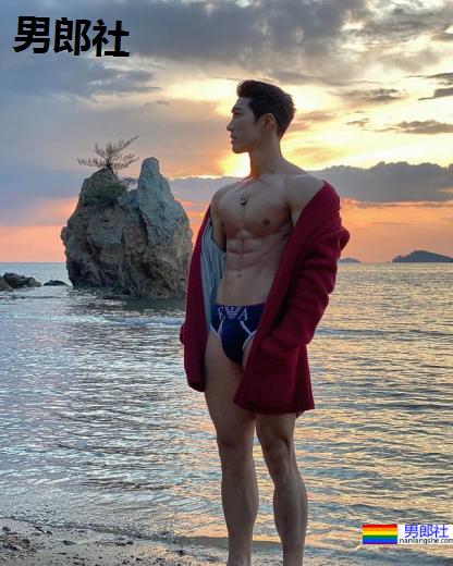 内裤底下抵挡不住的诱惑 韩国肌肉欧巴性感大爆表：김기범 - 51虹马