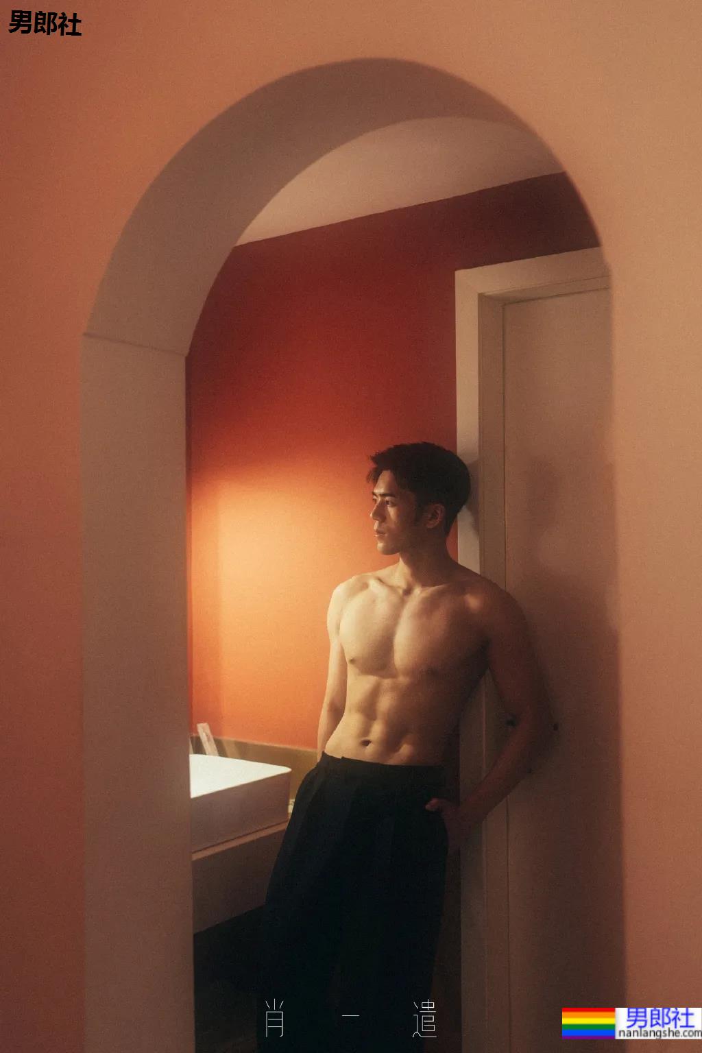 颜值肌肉零差评的"川音霍建华"又拍大片,高鼻梁长腿小狼狗这成片太绝了! - 51虹马 颜值肌肉零差评的"川音霍建华"又拍大片,高鼻梁长腿小狼狗这成片太绝了! - 51虹马