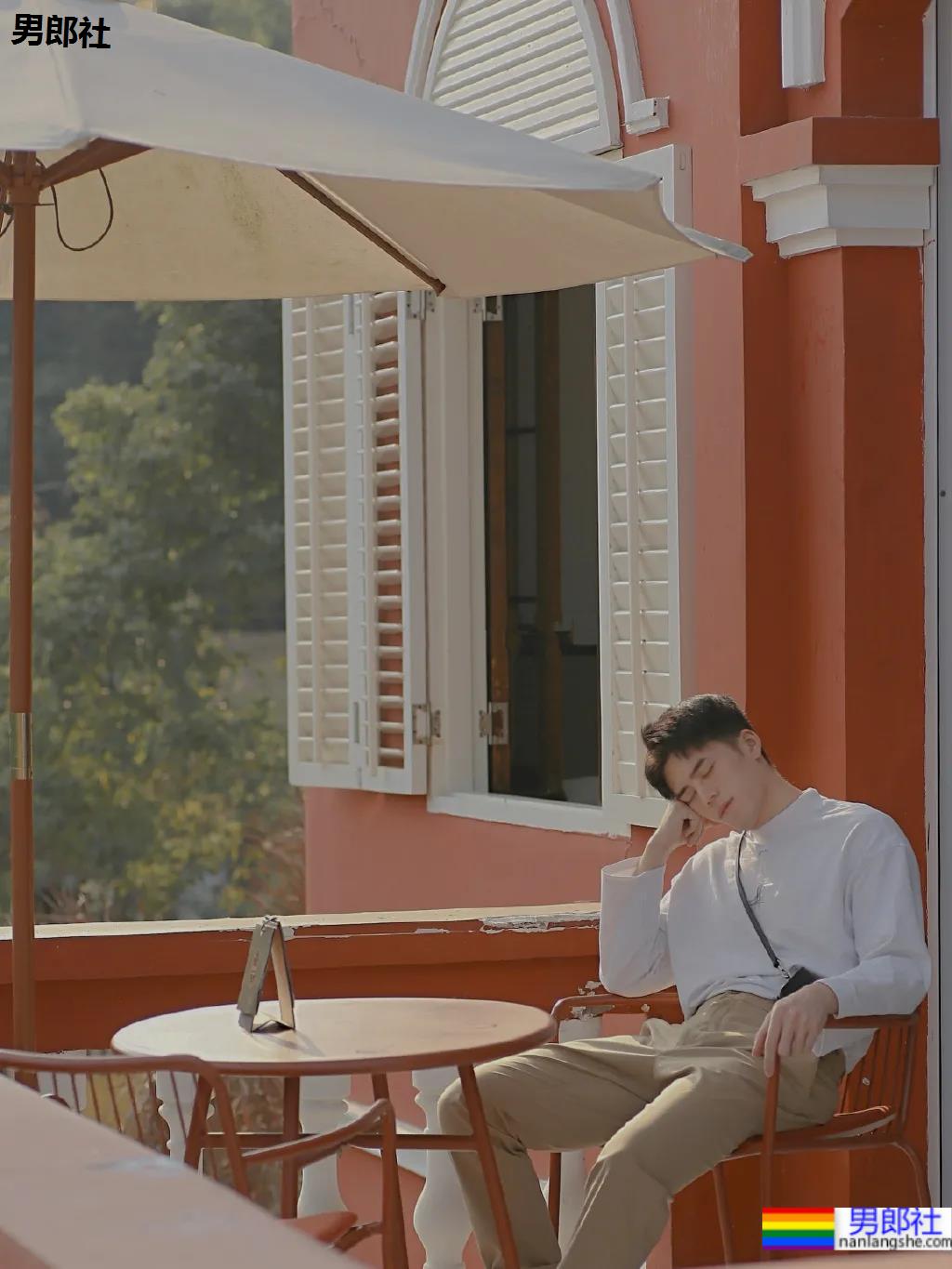 颜值肌肉零差评的"川音霍建华"又拍大片,高鼻梁长腿小狼狗这成片太绝了! - 51虹马 颜值肌肉零差评的"川音霍建华"又拍大片,高鼻梁长腿小狼狗这成片太绝了! - 51虹马