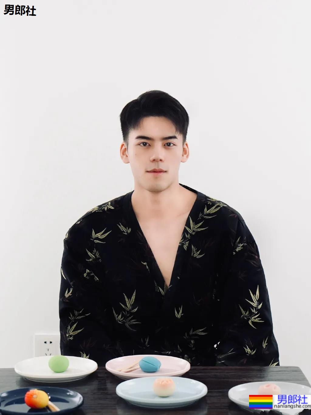 颜值肌肉零差评的"川音霍建华"又拍大片,高鼻梁长腿小狼狗这成片太绝了! - 51虹马 颜值肌肉零差评的"川音霍建华"又拍大片,高鼻梁长腿小狼狗这成片太绝了! - 51虹马