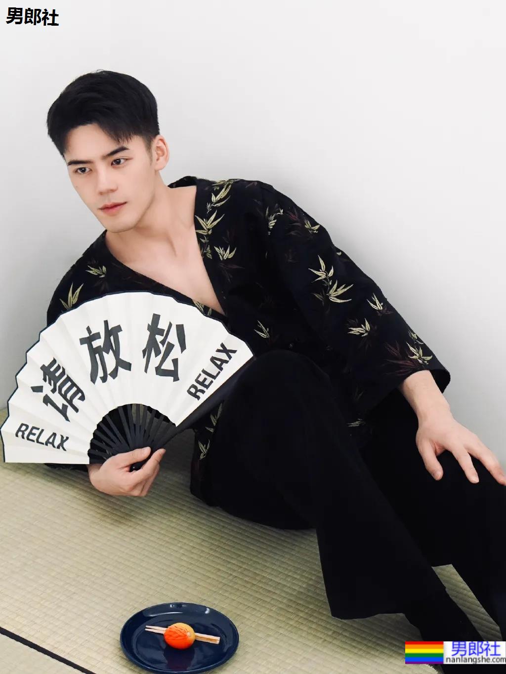 颜值肌肉零差评的"川音霍建华"又拍大片,高鼻梁长腿小狼狗这成片太绝了! - 51虹马 颜值肌肉零差评的"川音霍建华"又拍大片,高鼻梁长腿小狼狗这成片太绝了! - 51虹马