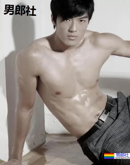 187CM山东帅哥去参加CCTV男模大赛获季军，如今变化这么大！ - 51虹马