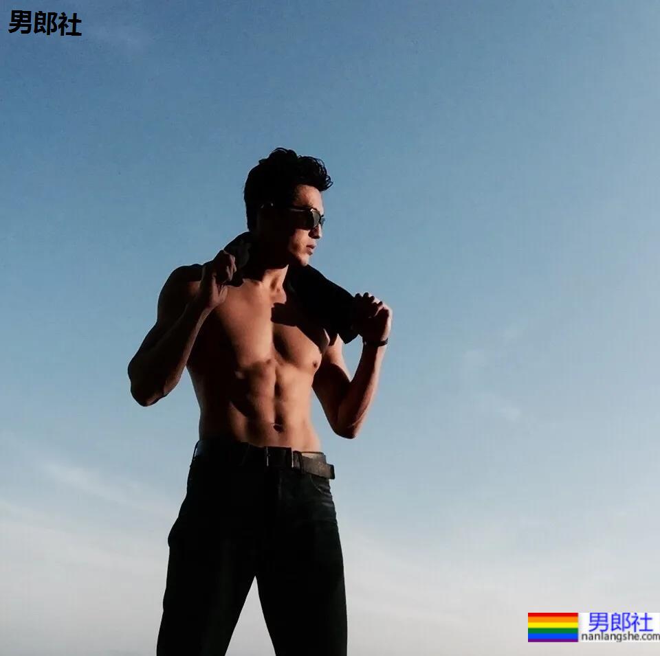 187CM山东帅哥去参加CCTV男模大赛获季军，如今变化这么大！ - 51虹马