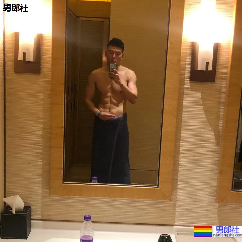 187CM山东帅哥去参加CCTV男模大赛获季军，如今变化这么大！ - 51虹马