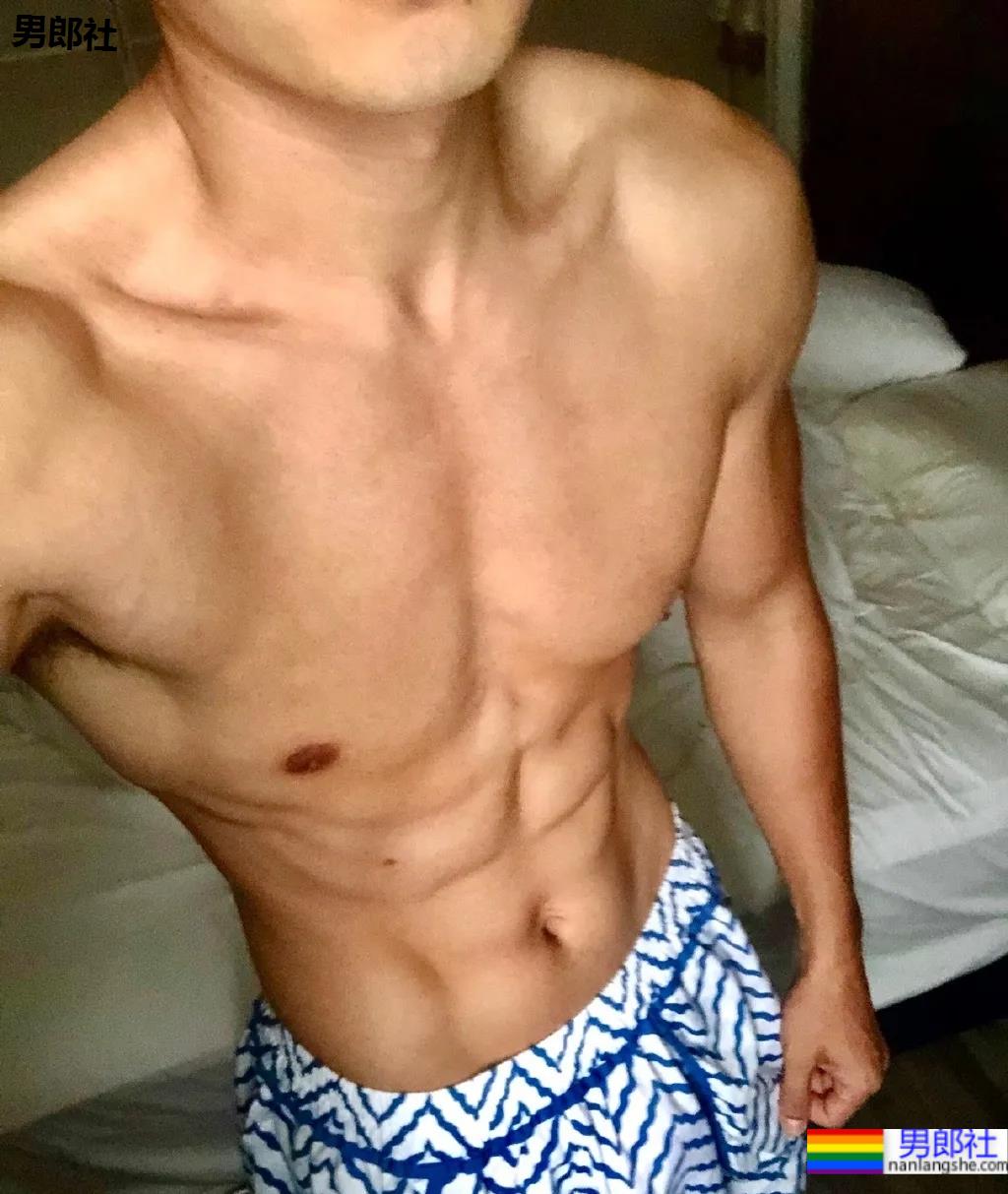 187CM山东帅哥去参加CCTV男模大赛获季军，如今变化这么大！ - 51虹马