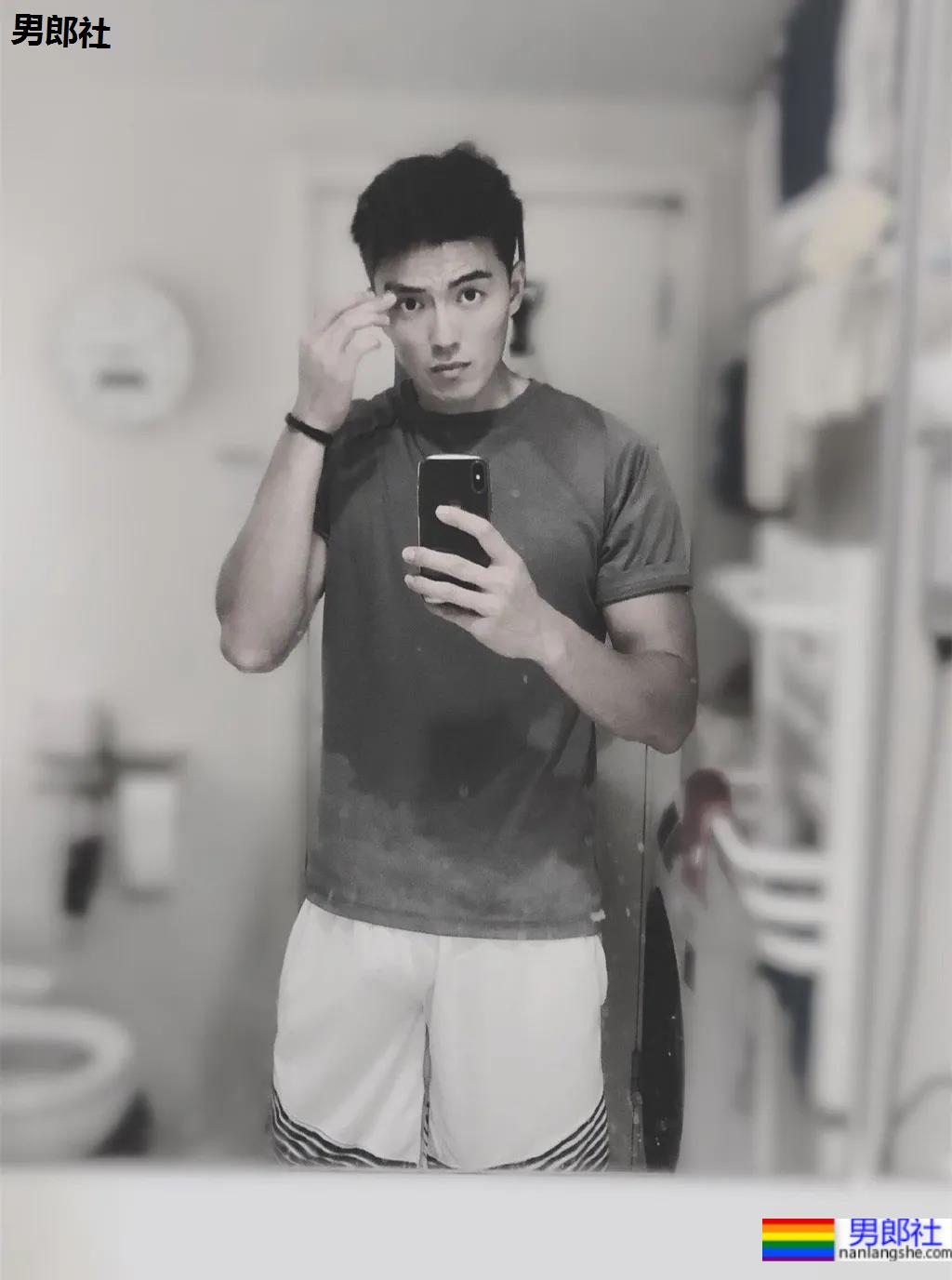 187CM山东帅哥去参加CCTV男模大赛获季军，如今变化这么大！ - 51虹马