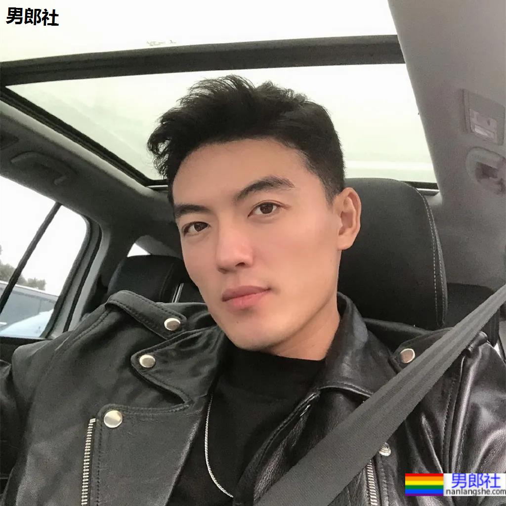 187CM山东帅哥去参加CCTV男模大赛获季军，如今变化这么大！ - 51虹马