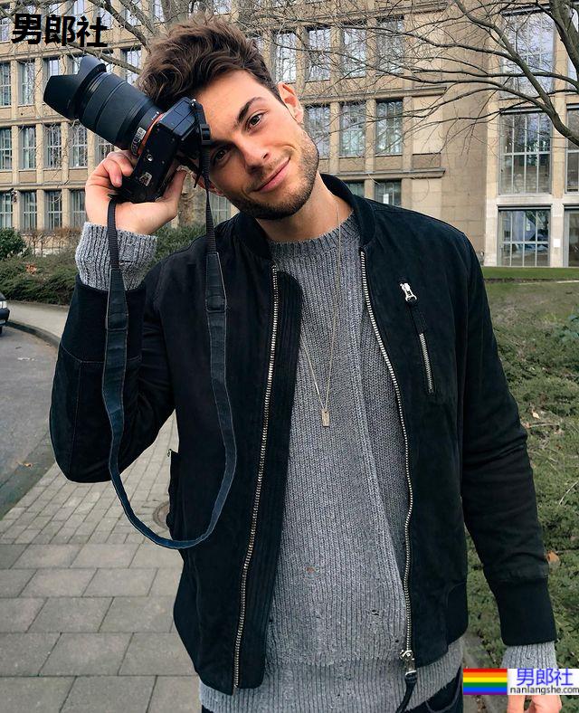 自由阳光给人正面能量快带回家养的德国鲜肉男友:Dennis Jack Boeer - 51虹马 自由阳光给人正面能量快带回家养的德国鲜肉男友:Dennis Jack Boeer - 51虹马