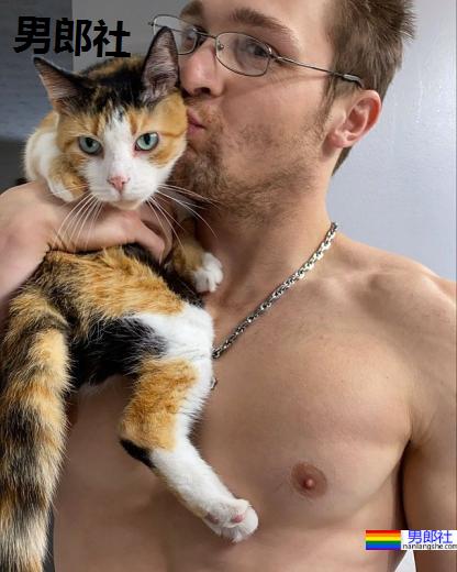 和重训与超萌猫猫过着幸福人生的美国巨巨帅哥：Cody Messner-51虹马