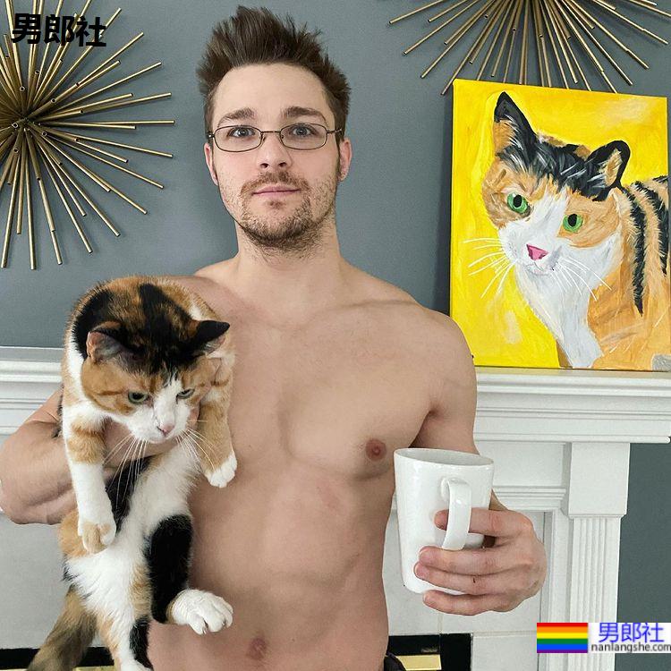 和重训与超萌猫猫过着幸福人生的美国巨巨帅哥：Cody Messner - 51虹马