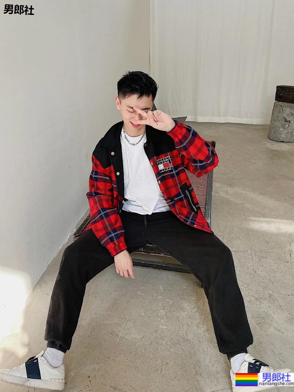 干干净净的奶油味男孩,唔…好清甜! - 51虹马 干干净净的奶油味男孩,唔…好清甜! - 51虹马