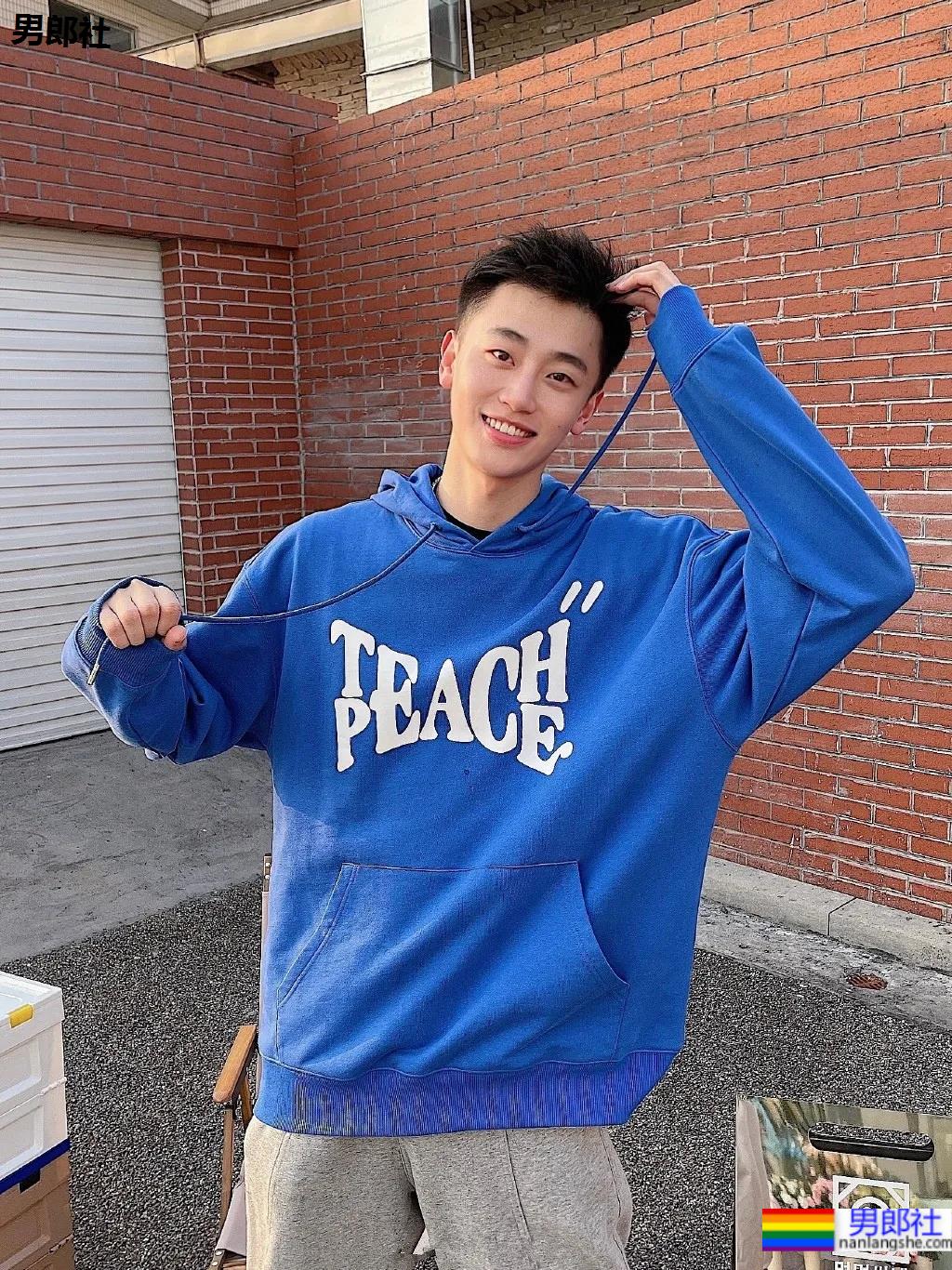 干干净净的奶油味男孩,唔…好清甜! - 51虹马 干干净净的奶油味男孩,唔…好清甜! - 51虹马