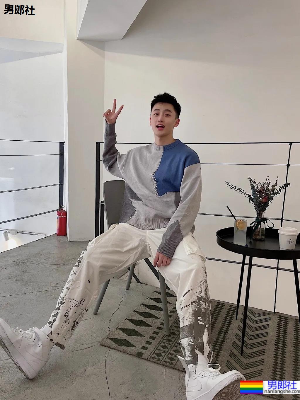 干干净净的奶油味男孩,唔…好清甜! - 51虹马 干干净净的奶油味男孩,唔…好清甜! - 51虹马