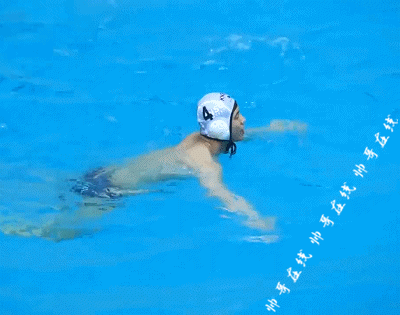 直拍97年水球运动员视频火了!颜正条顺体育生帅出圈,难怪镜头只拍他! - 51虹马 直拍97年水球运动员视频火了!颜正条顺体育生帅出圈,难怪镜头只拍他! - 51虹马