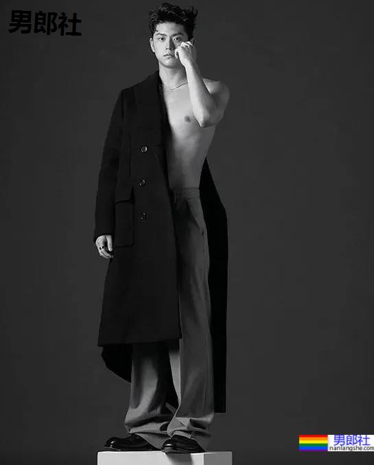 直拍97年水球运动员视频火了!颜正条顺体育生帅出圈,难怪镜头只拍他! - 51虹马 直拍97年水球运动员视频火了!颜正条顺体育生帅出圈,难怪镜头只拍他! - 51虹马