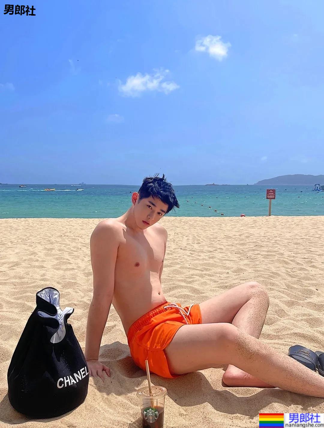 超帅鲜嫩网红博主，帅你一脸鼻血！-51虹马