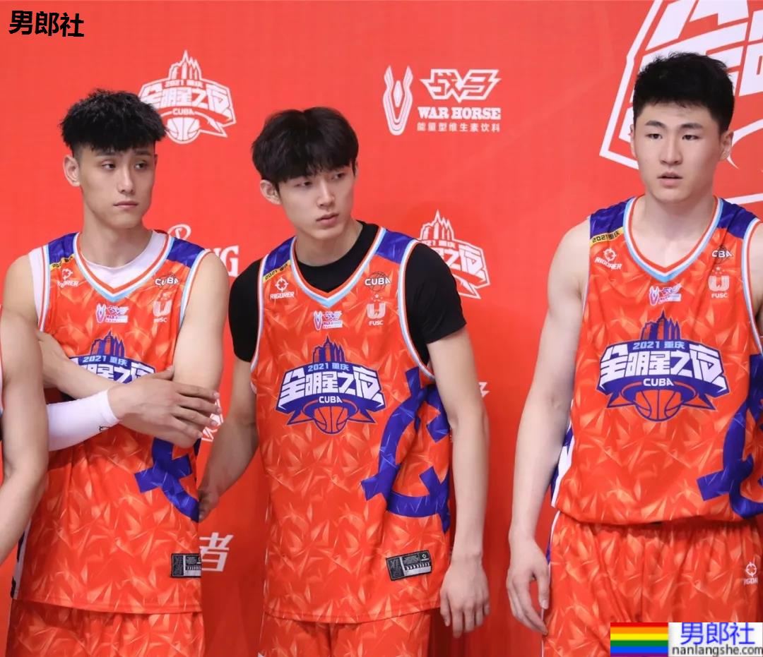 吉林大学最帅学长走红，曾被评“东北最帅高中生”！ - 51虹马