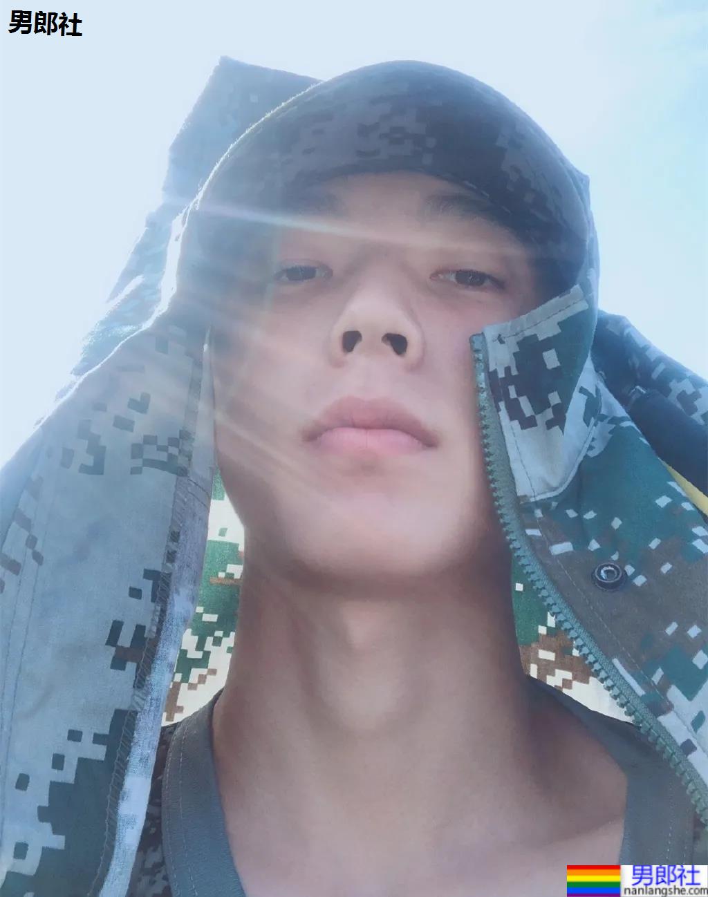 吉林大学最帅学长走红，曾被评“东北最帅高中生”！ - 51虹马