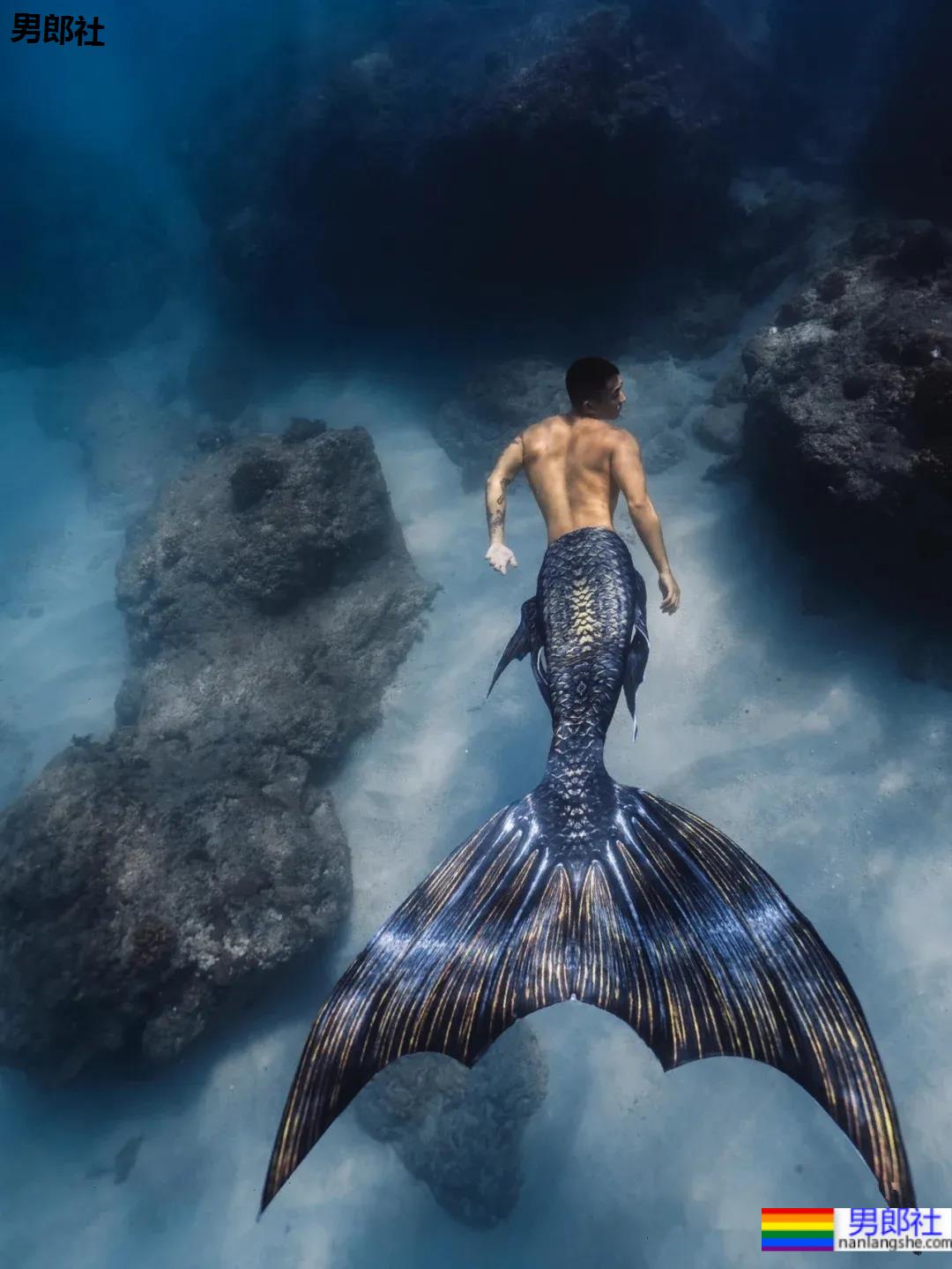 寸头腹肌潜水教练，古铜荷尔蒙也太A了吧！ - 51虹马