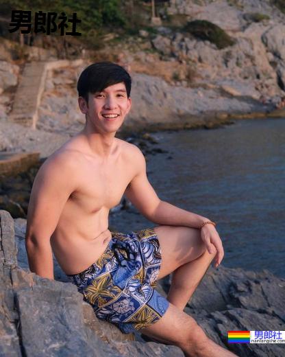 泰国小鲜肉笑容太萌伸出双手好像就能得到终生幸福：Kieng B.-51虹马