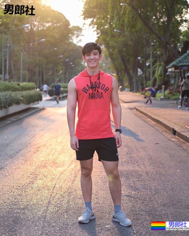 泰国小鲜肉笑容太萌伸出双手好像就能得到终生幸福:Kieng B. - 51虹马 泰国小鲜肉笑容太萌伸出双手好像就能得到终生幸福:Kieng B. - 51虹马