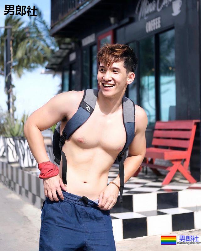 泰国小鲜肉笑容太萌伸出双手好像就能得到终生幸福:Kieng B. - 51虹马 泰国小鲜肉笑容太萌伸出双手好像就能得到终生幸福:Kieng B. - 51虹马