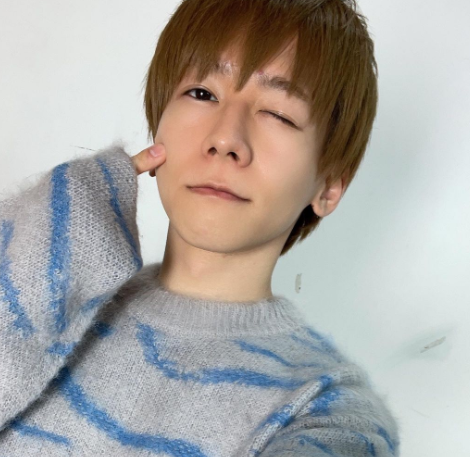 《迂迴的最短距离》续集《雨水与苏打水》！向理来黑化回归地下男公关 挑逗、爱抚让人冻未条 - 51虹马