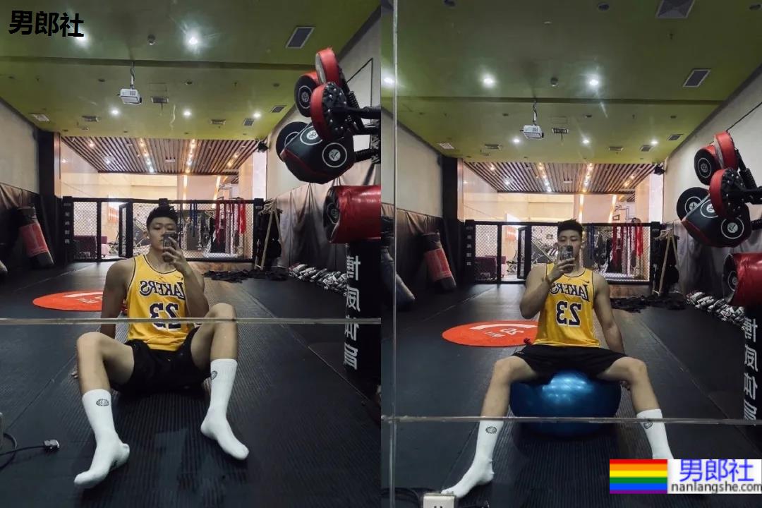 184寸头体育生穿球服自拍照火了,颜高条顺的肌肉空少,这谁抵得住? - 51虹马 184寸头体育生穿球服自拍照火了,颜高条顺的肌肉空少,这谁抵得住? - 51虹马