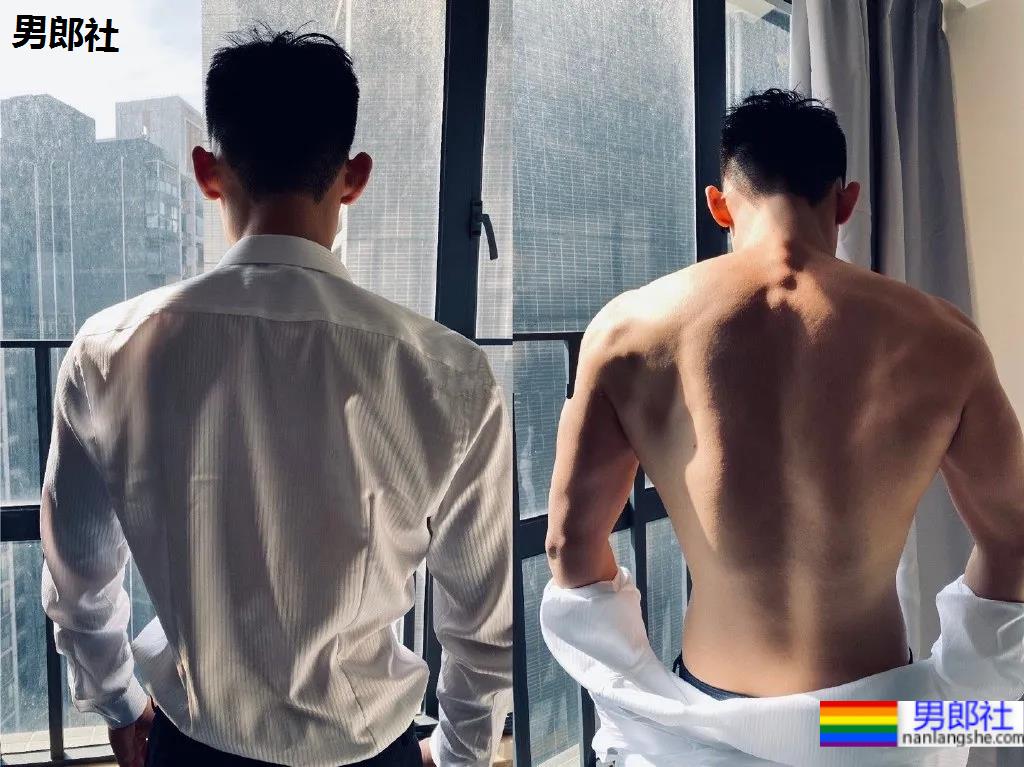 184寸头体育生穿球服自拍照火了,颜高条顺的肌肉空少,这谁抵得住? - 51虹马 184寸头体育生穿球服自拍照火了,颜高条顺的肌肉空少,这谁抵得住? - 51虹马