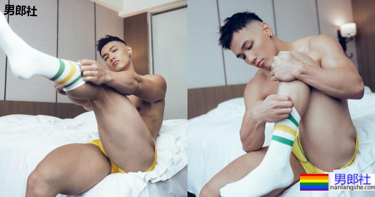 《Fantasy：黄欣元Alvin写真书》从体育生到健美教练，酷帅、阳光一次呈现 - 51虹马