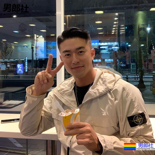 隐藏版超帅韩国欧巴！低调分享生活拉近跟粉丝距离：박중현 - 51虹马