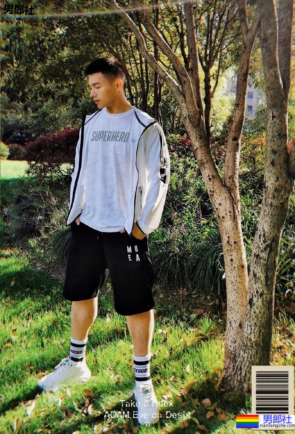 超火肌肉小哥被疯狂盗图，满屏荷尔蒙抵不住了！ - 51虹马