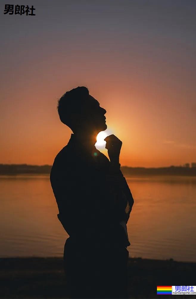 专访摄影师李同学:又纯又欲的肌肉写真是这样拍出来的?! - 51虹马 专访摄影师李同学:又纯又欲的肌肉写真是这样拍出来的?! - 51虹马