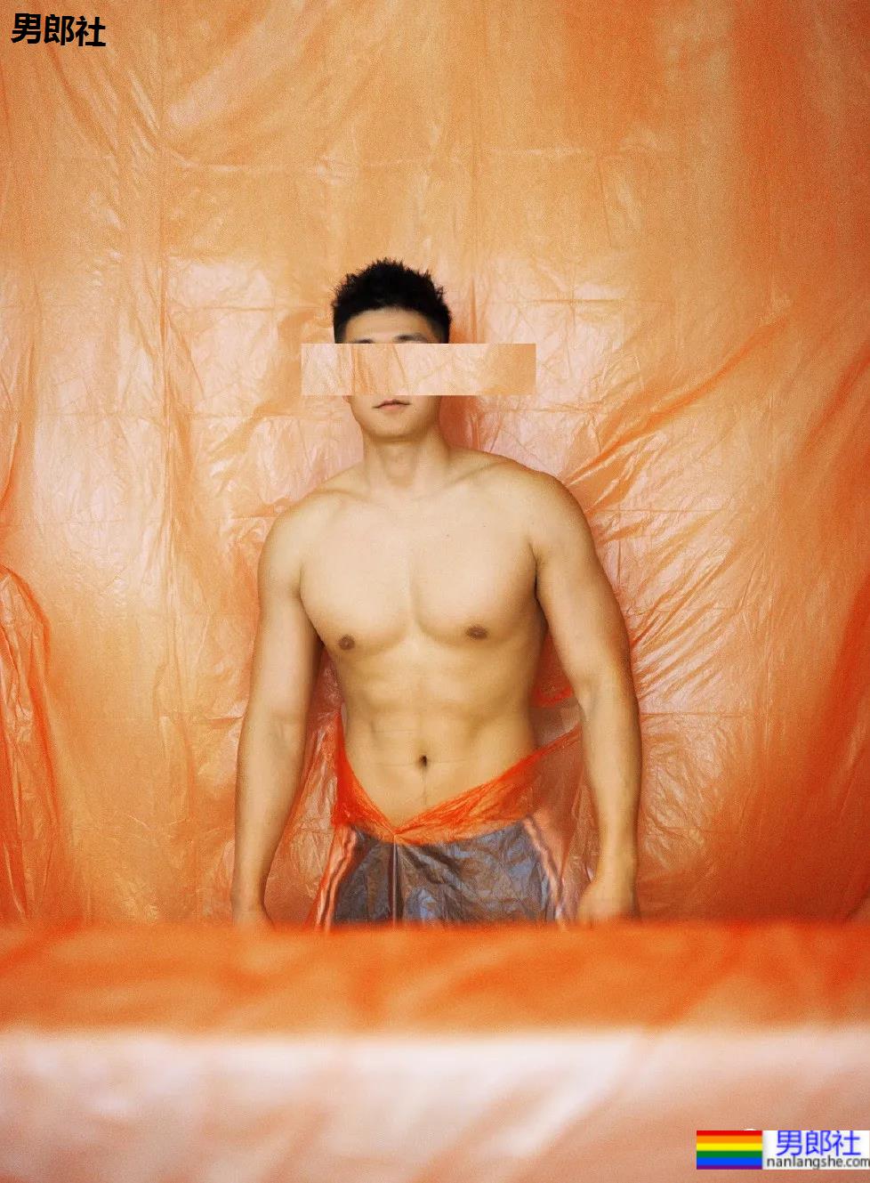 专访摄影师李同学:又纯又欲的肌肉写真是这样拍出来的?! - 51虹马 专访摄影师李同学:又纯又欲的肌肉写真是这样拍出来的?! - 51虹马