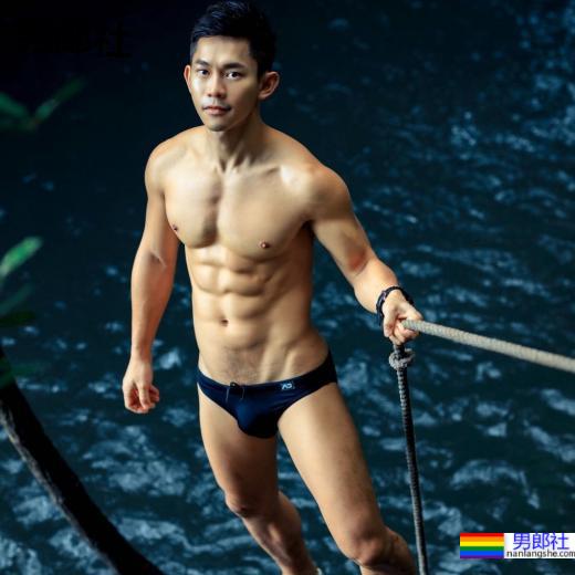 同志天菜献出第一次！二哥、叶天伦共组男男CP 携手探讨同婚后教养问题 - 51虹马