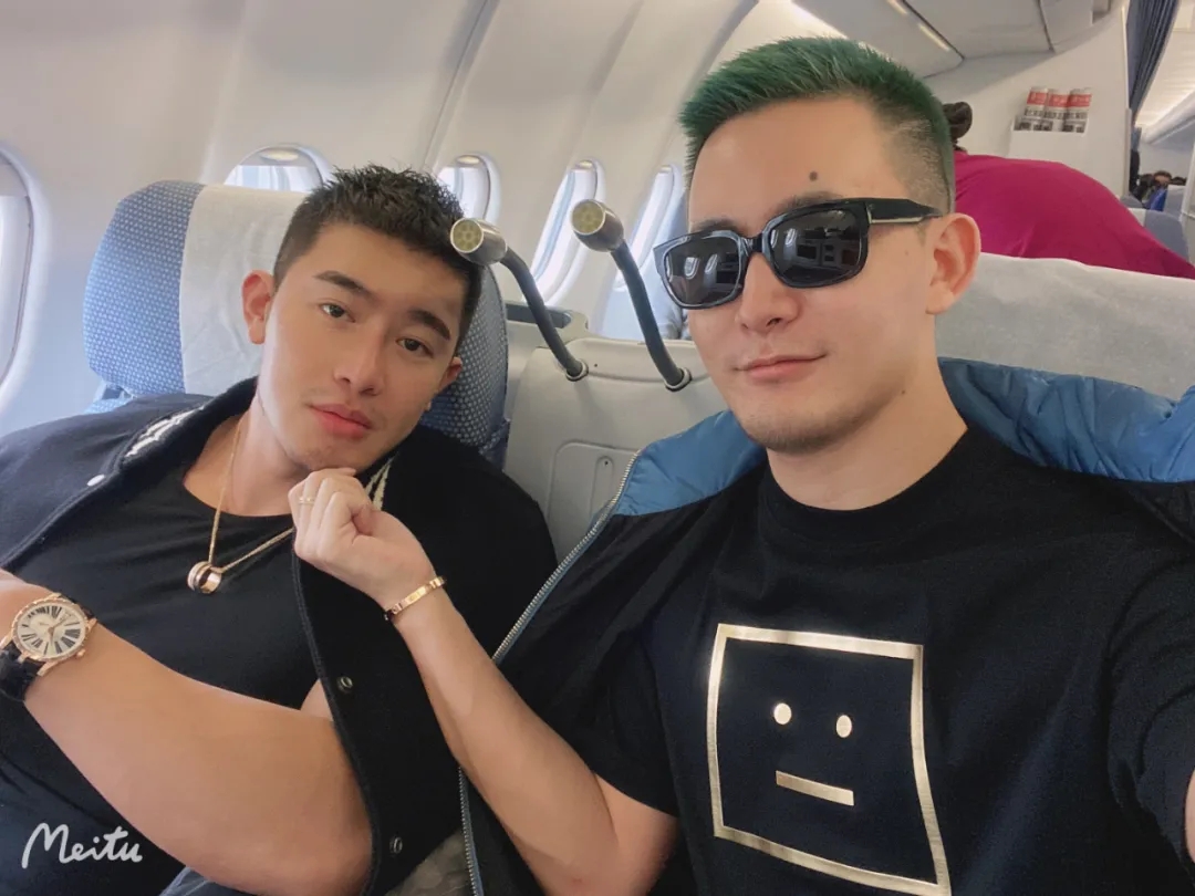 专访推特网黄夫夫「虎宝宝&太阳」 - 51虹马 专访推特网黄夫夫「虎宝宝&太阳」 - 51虹马