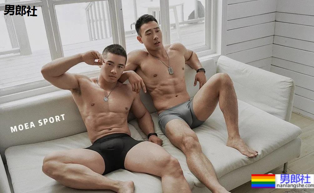 穿红泳裤的肌肉男竟然是他！这反差也太大了！ - 51虹马