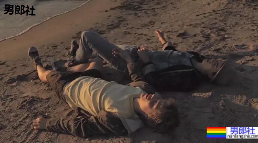 掰弯了我的直男好友，过程好惊险！ - 51虹马