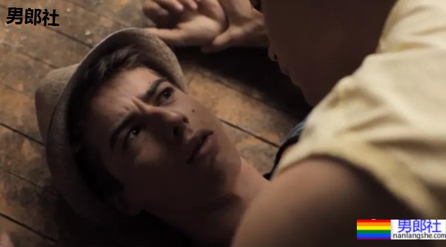 掰弯了我的直男好友，过程好惊险！ - 51虹马