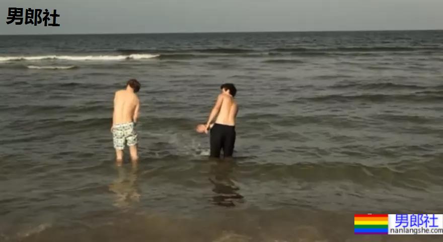 掰弯了我的直男好友，过程好惊险！ - 51虹马