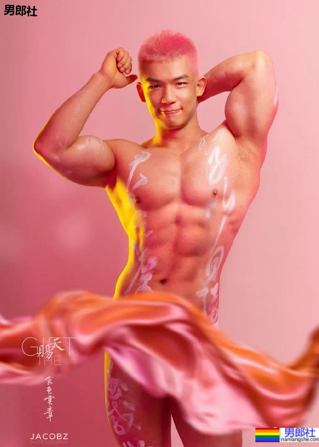 忠犬小狼狗最新写真大片，这摄影师成片也太赞了！ - 51虹马