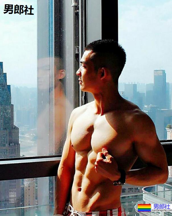 忠犬小狼狗最新写真大片，这摄影师成片也太赞了！ - 51虹马