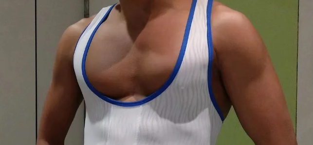 在Blued上约到公司老板-51虹马