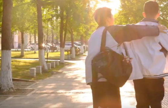 5部小甜饼，第一次见网友竟然是同班同学！-51虹马