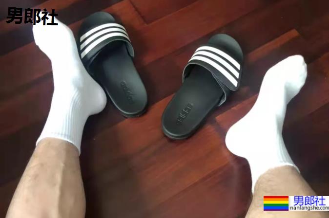 为什么Gay喜欢白袜子？-51虹马