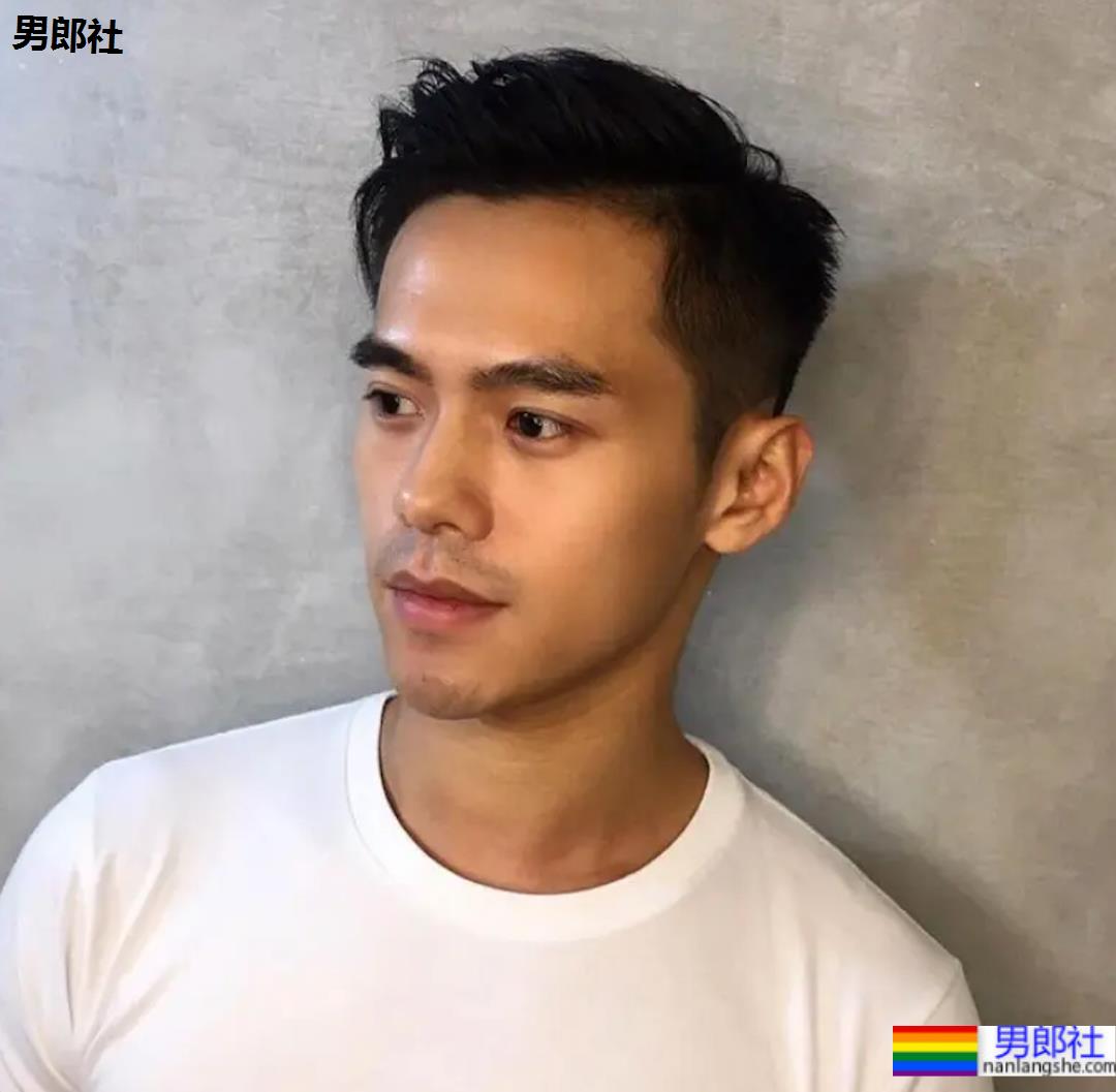 值得推荐给20~35岁男生选择这样的夏日发型 - 51虹马